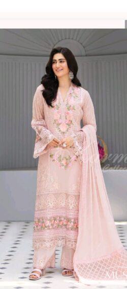 Pink embroidery dress with boring embroidery style