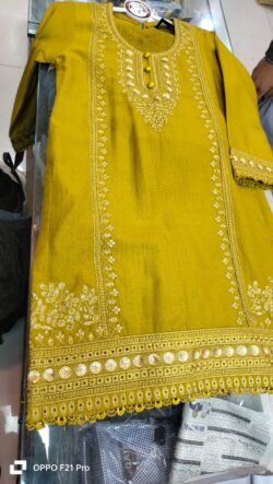 Green embroidery dress with sequences and embroidery style