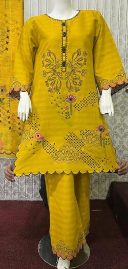 Yellow embroidery dress with embroidery style