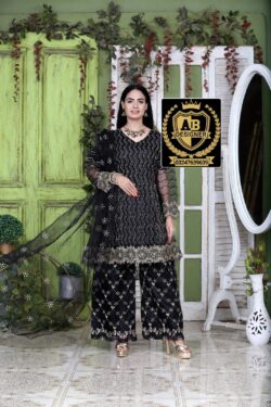 Black embroidery dress with sequences and embroidery style