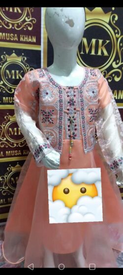 Pink embroidery dress with handmade and embroidery style