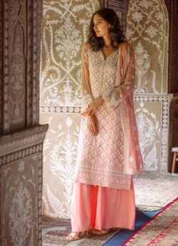 Pink embroidery dress with embroidery style