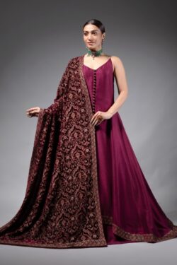 Purple embroidery dress with embroidery style